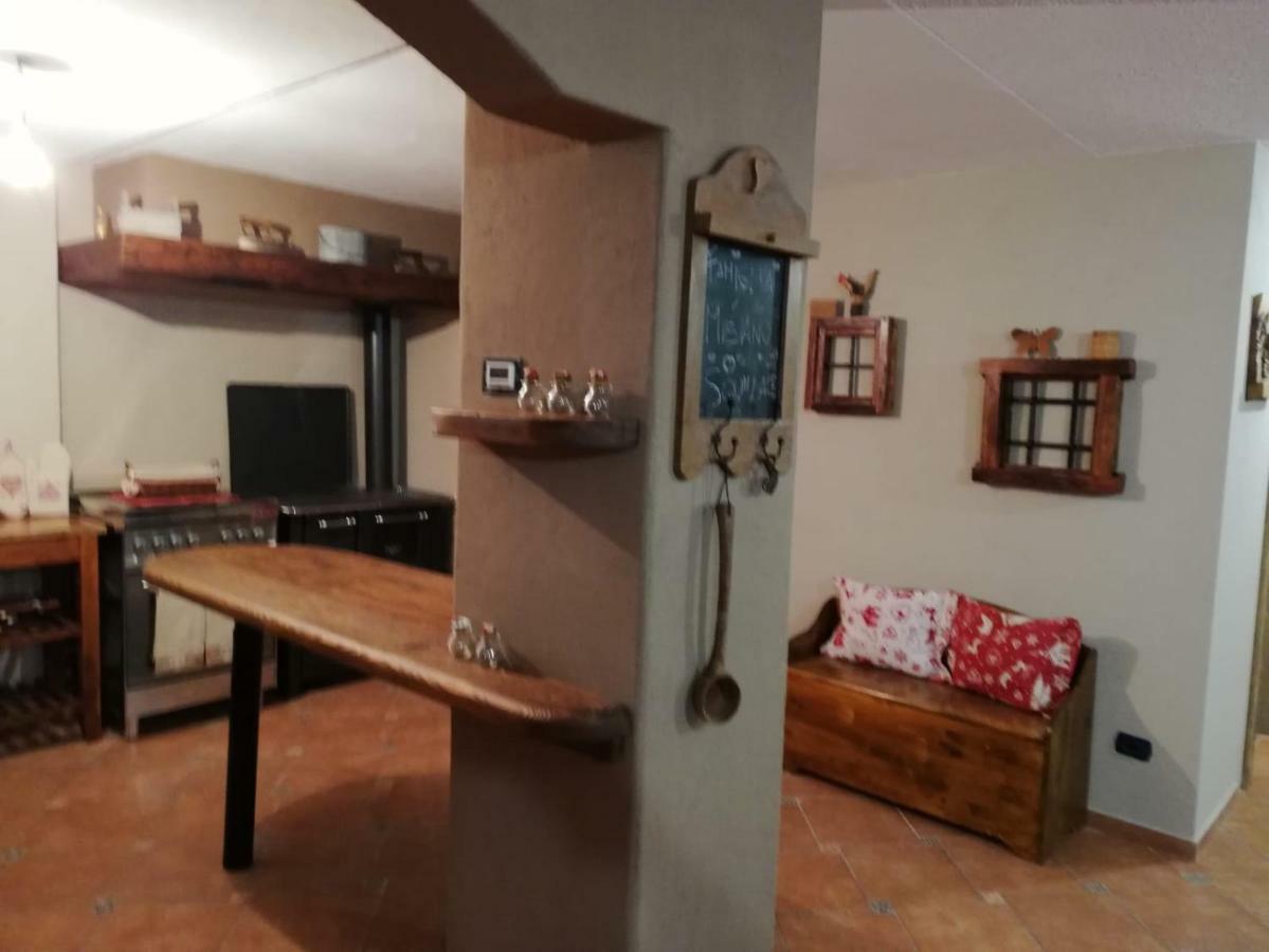 La Taverna Di Elide 艾马维尔 外观 照片