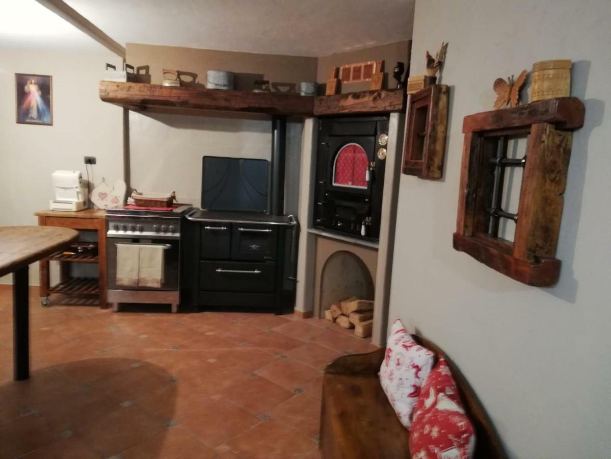 La Taverna Di Elide 艾马维尔 外观 照片